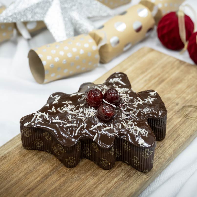 Cherry & Dark Chocolate Christmas Cake - MAURI Dev